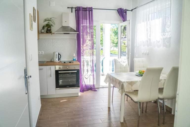 Apartmani Juricev Vodice Luaran gambar